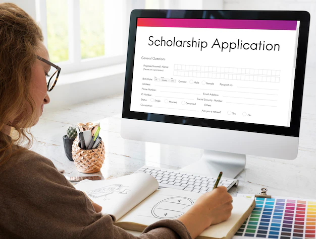 Steps to apply for scholarship in Canada